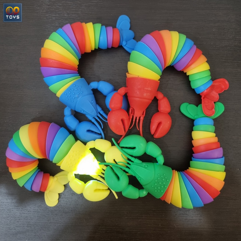 Đồ chơi con sâu tôm 7 màu phát sáng vui nhộn loại lớn 19cm màu ngẫu nhiên - QQ Shop