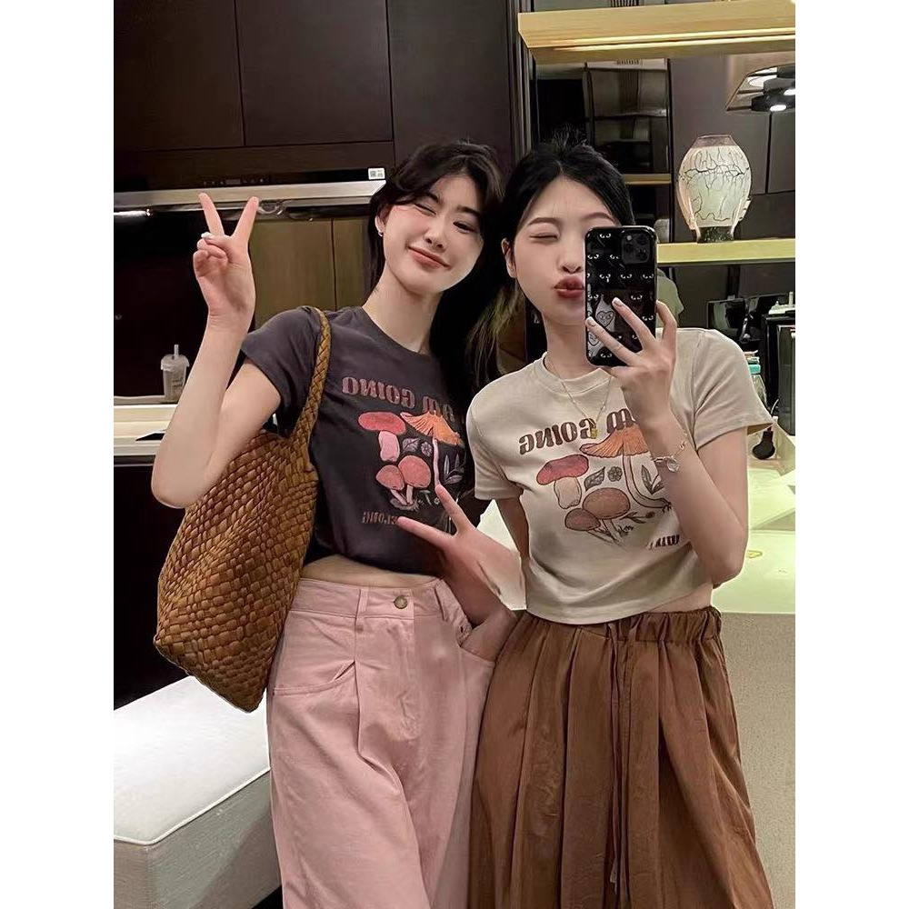 Áo thun XONXEN SHOP QUY NHƠN croptop in hình ,chất thun mềm thấm hút mồ hôi tốt,form áo xinh cực mã 8982