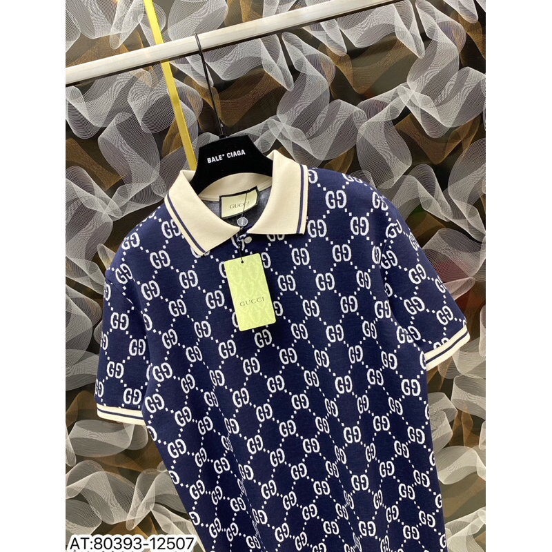 Áo polo đơn giản dệt hình gc bo chun đơn giản,áo phông cổ bẻ bo chun thêu dệt hoạ tiết gc monogram