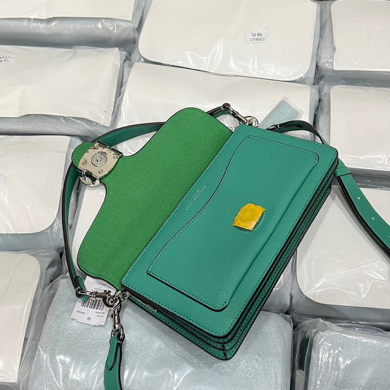 Túi Coach tabby size 26