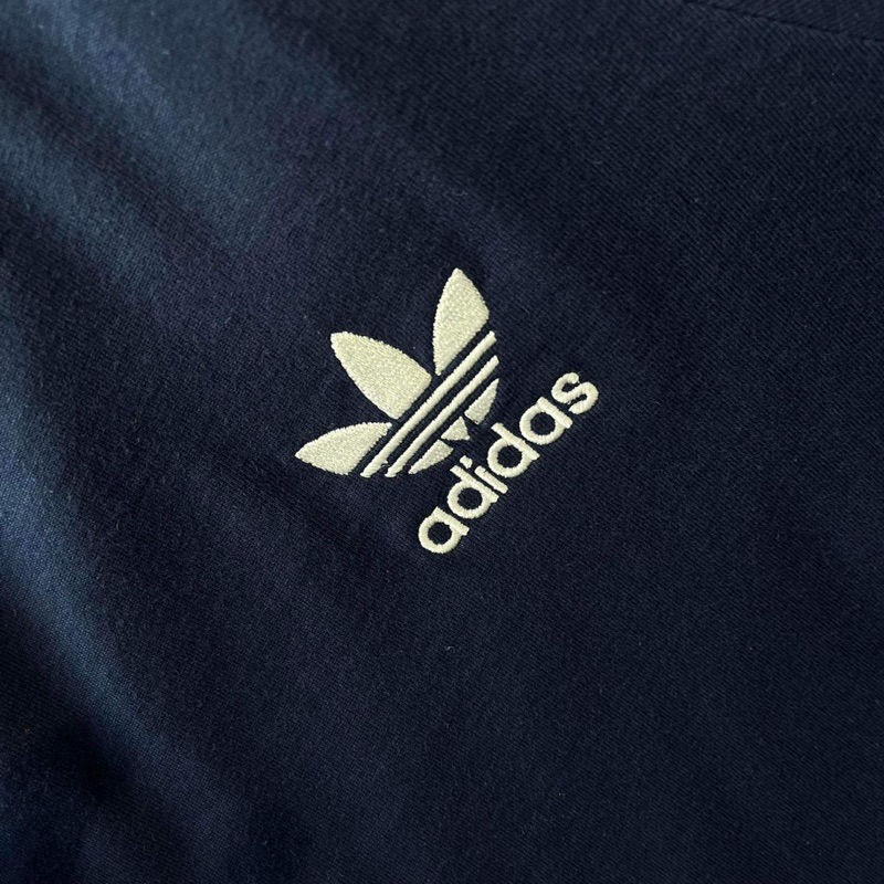 Áo Chính Hãng Adidas Adicolor Shop Xám Store