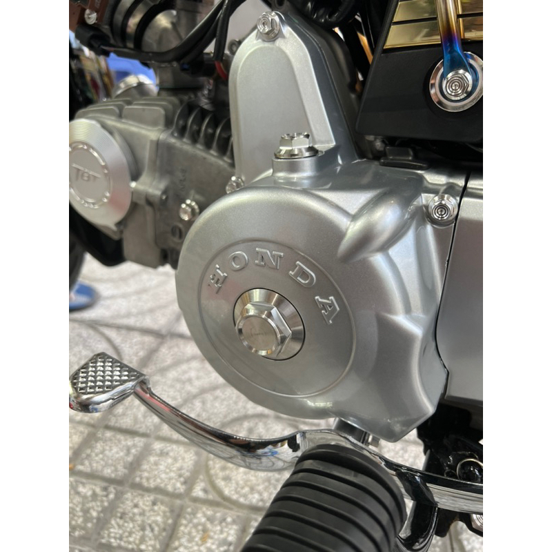 Combo mâm lửa - nắp nhớt Honda trụ INOX304