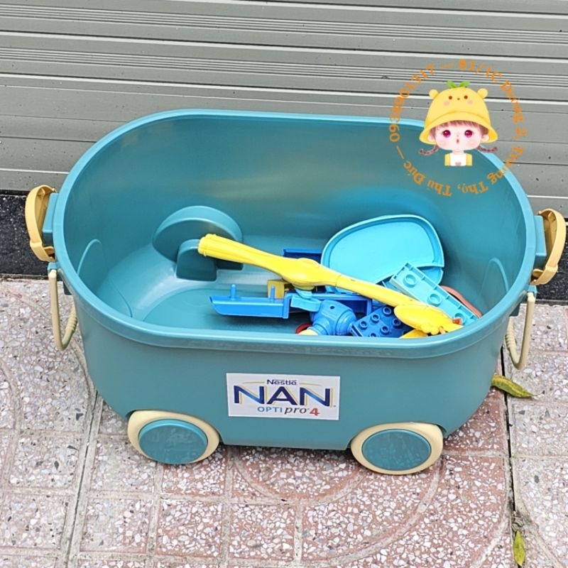 Thùng đựng đồ chơi có bánh xe