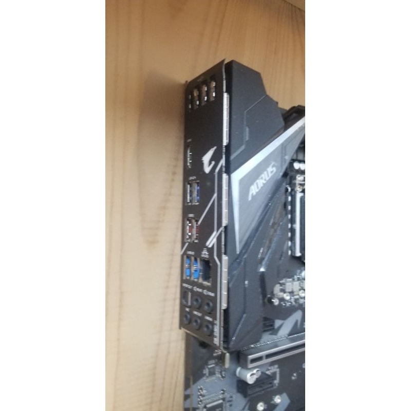 Bo mạch chủ GIGABYTE Z390 AORUS ELITE