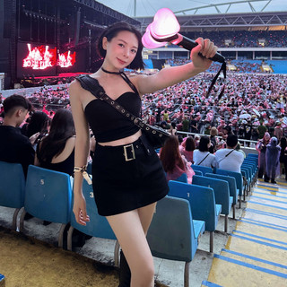 Chân váy ngắn kana skirt