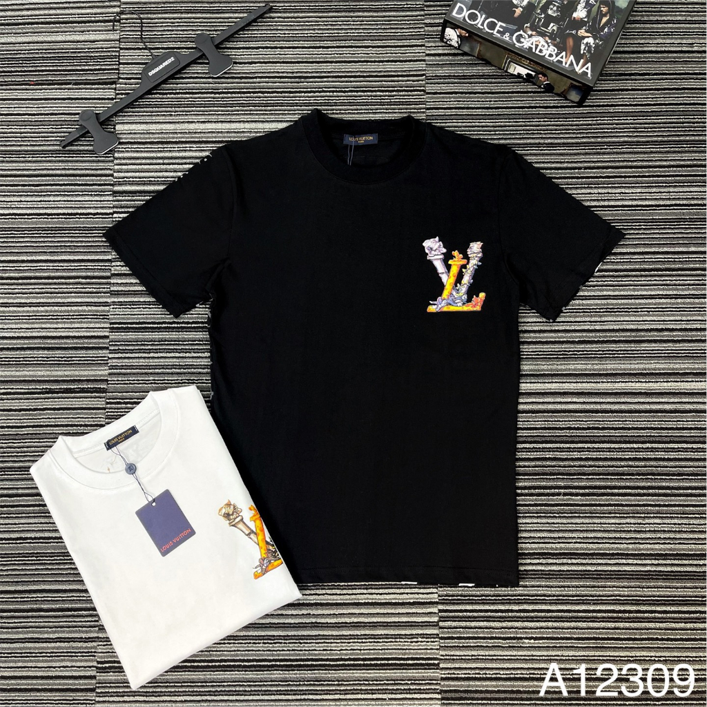 Áo Phông Nam In Logo Chữ Ngực Cực Đẹp - Áo Phông LV Nam In Họa Tiết Sau Lưng Siêu Đẹp