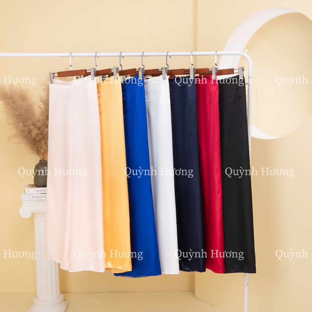 Áo dài Gấm hoa nổi màu đỏ đô siêu xinh by Quỳnh Hương