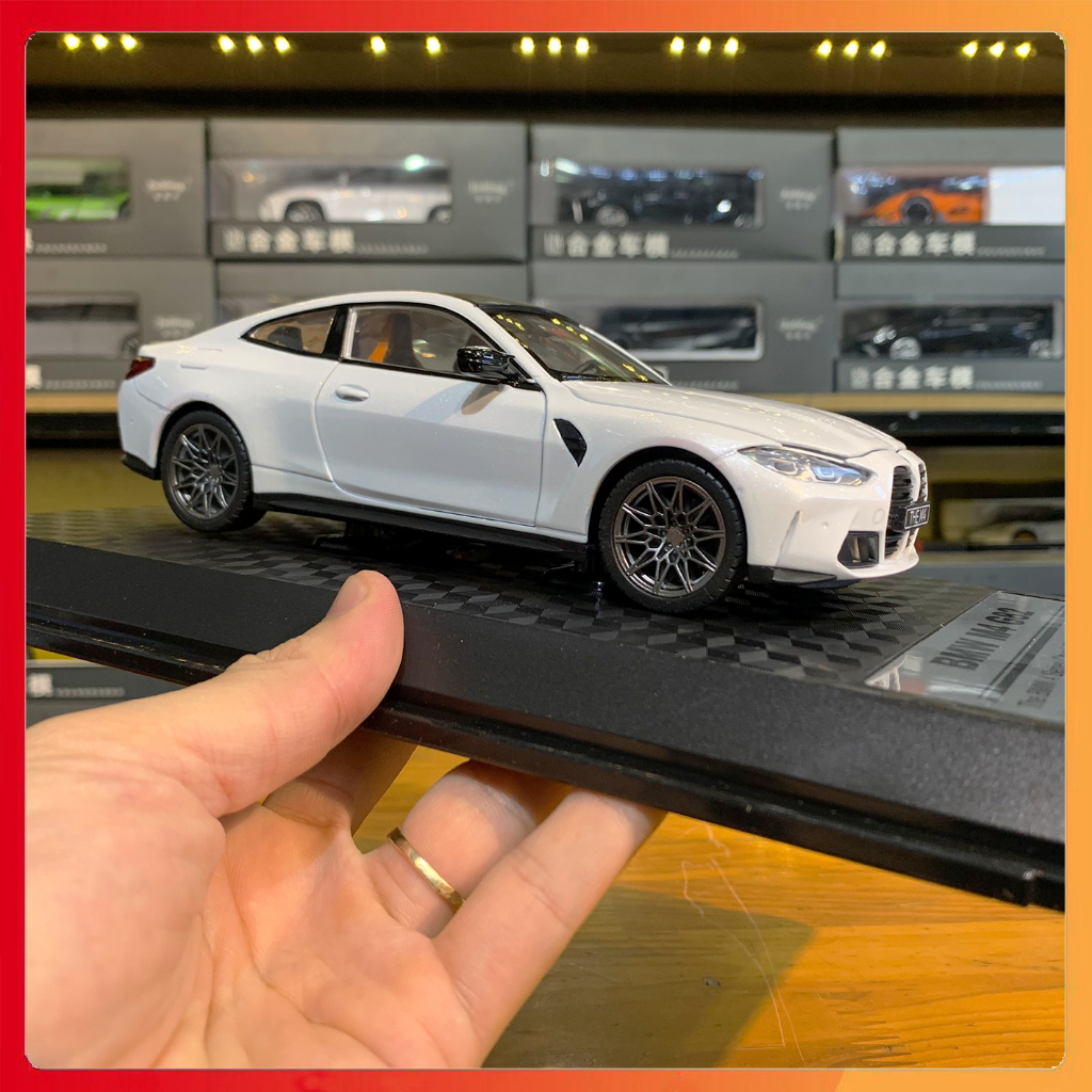Mô hình xe BMW M4 tỉ lệ 1:23 MSZ