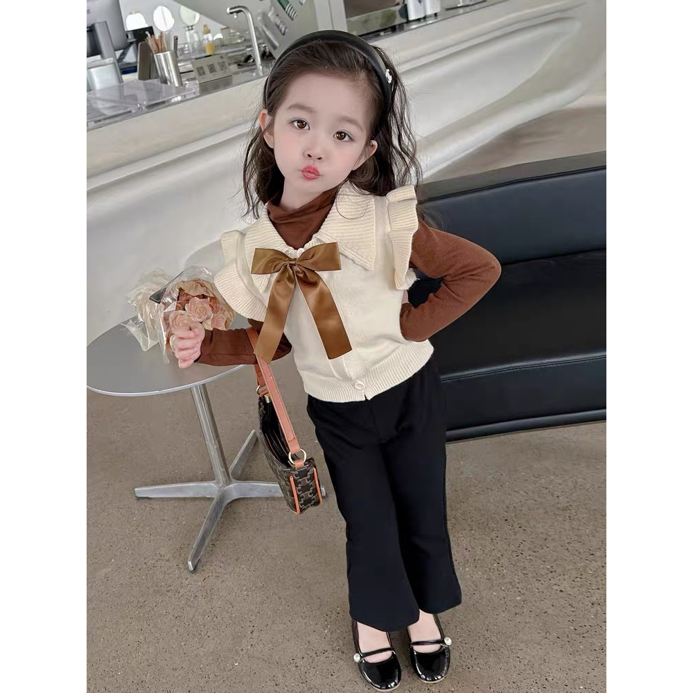 A001 Áo gile len cổ nơ nâu cho bé từ 8-20kg
