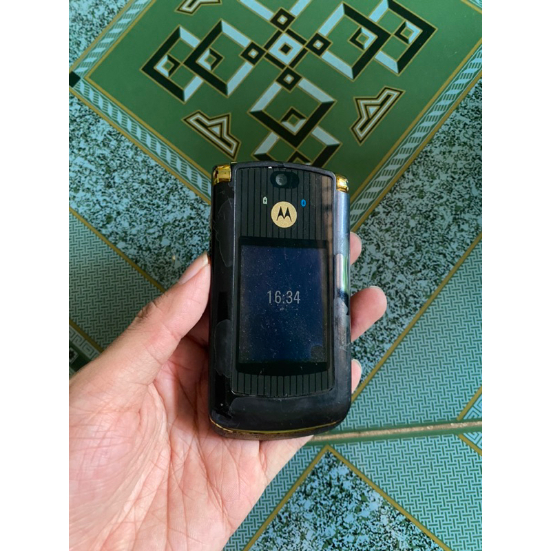 Điện thoại Motorola V8 zin trùng imei