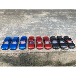 Xe mô hình Tomica Skyline r32 3 món nội thất