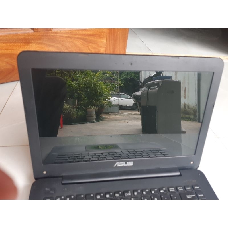Laptop asus X454L