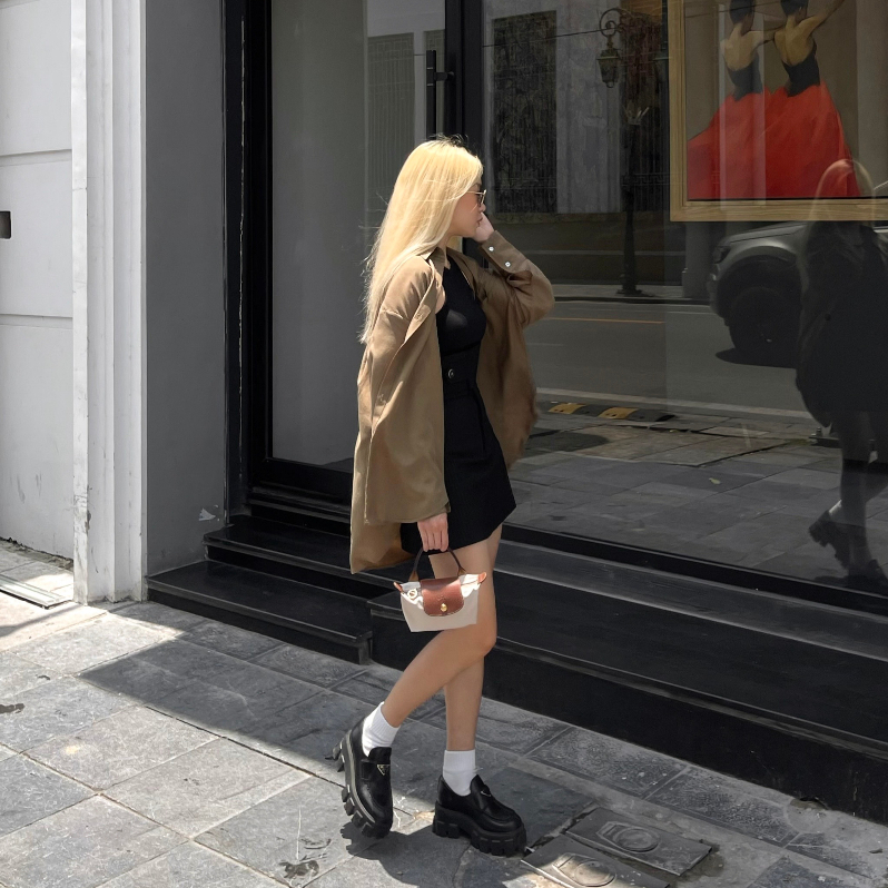 Áo sơ mi nữ tay dài vải kate mềm, là min - OLIVE OVERSIZED SHIRT