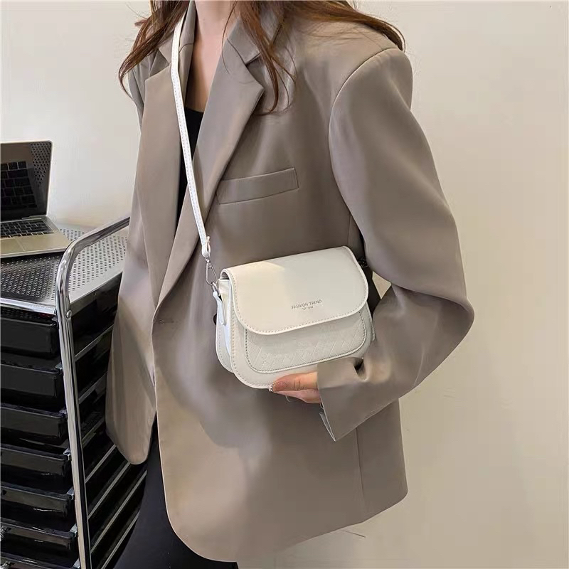 Túi Xách Nữ Túi Đeo Chéo Giá Rẻ Dáng Bầu In Trám Caro Phong Cách Hàn Quốc QG Store