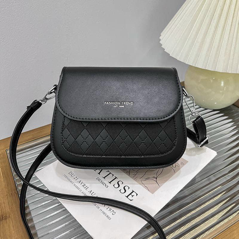 Túi Xách Nữ Túi Đeo Chéo Giá Rẻ Dáng Bầu In Trám Caro Phong Cách Hàn Quốc QG Store