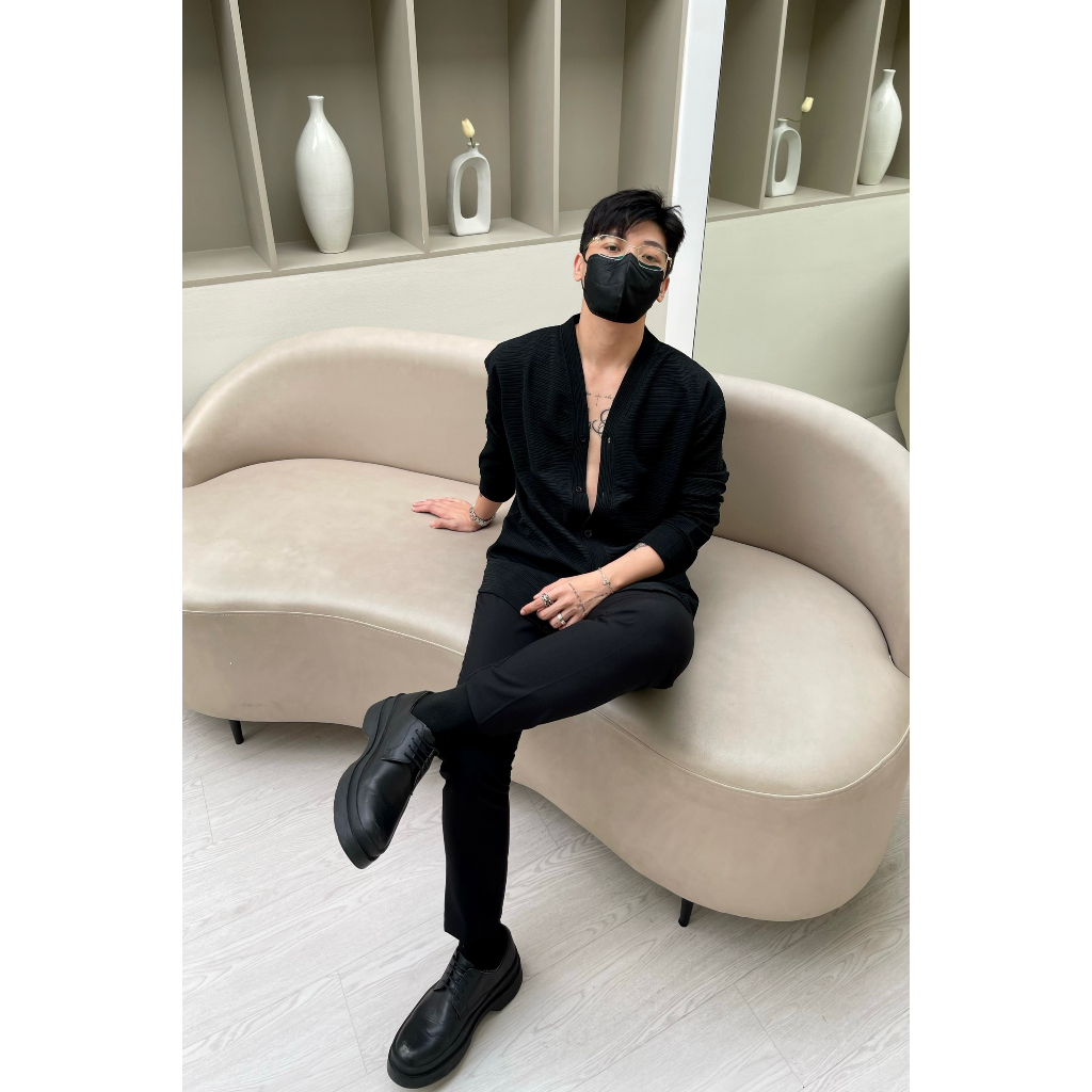 Áo khoác cardigan đen trơn basic unisex