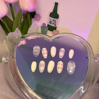 Mẫu nailbox thiết kế móng úp gel nổi tím kẻ caro nhũ lấp lánh