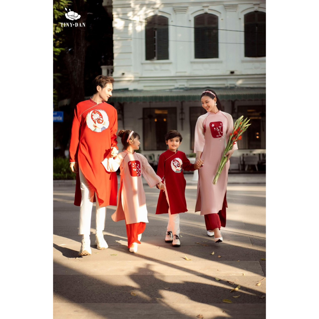 Áo dài cách tân gia đình Nghinh Xuân chất liệu tafta cao cấp - AN09