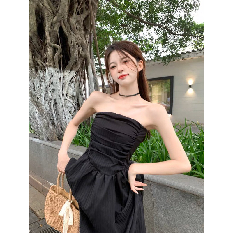 ĐẦM DÁNG XOÈ ÔM ( hàng có sẵn )