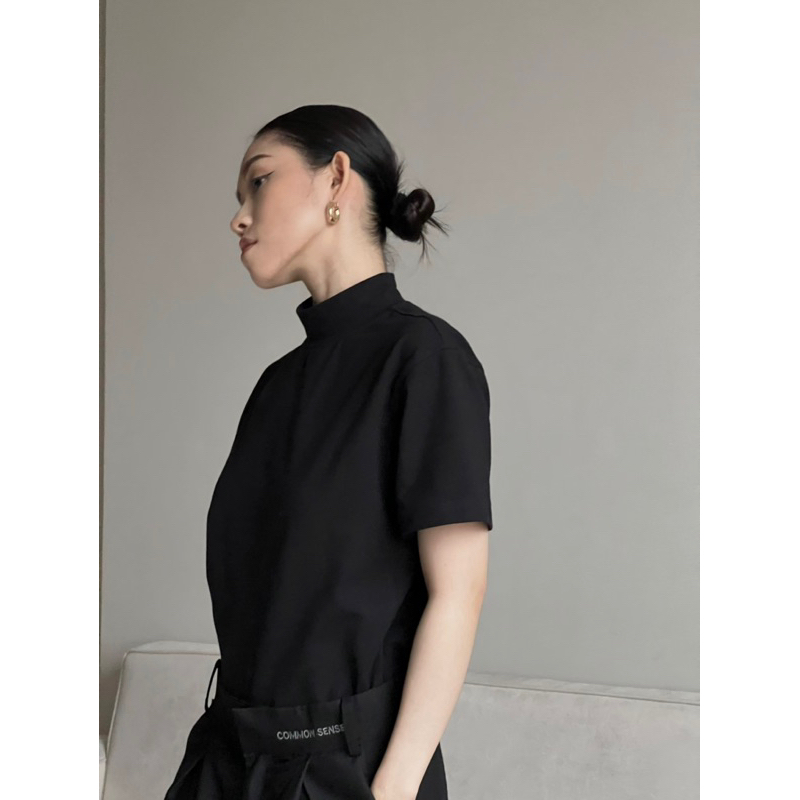 COMMON SENSE - Áo thun cổ cao high neck