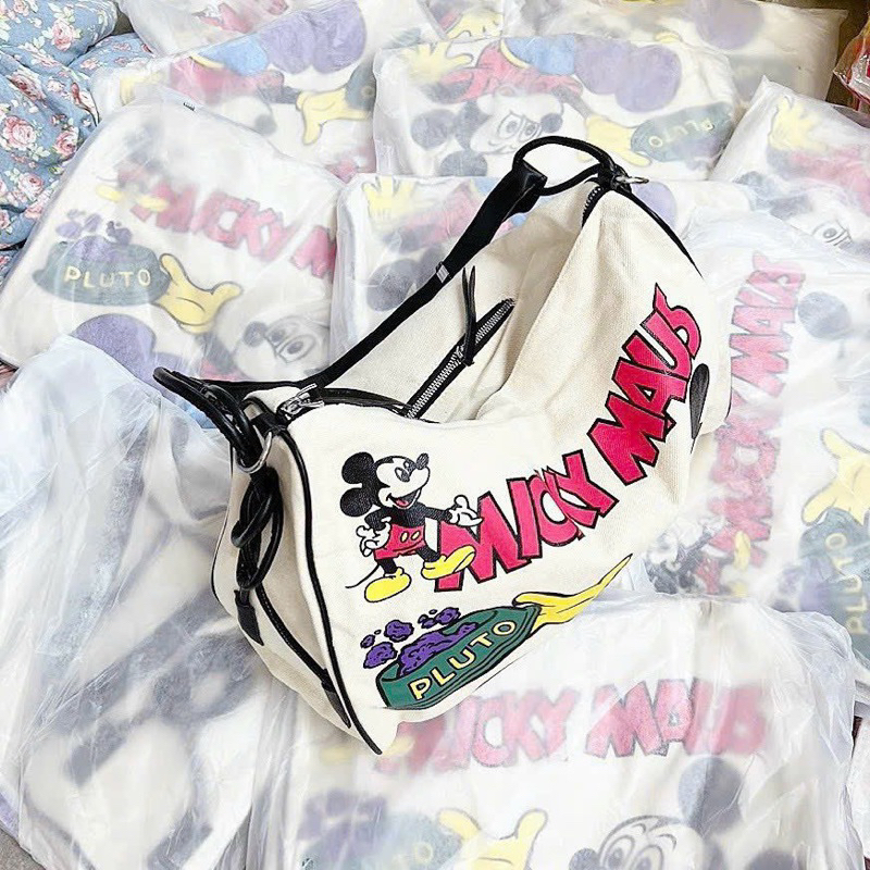 Túi đeo Mickey hot hot siêu to lại chuẩn style cá tính