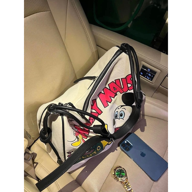 Túi đeo Mickey hot hot siêu to lại chuẩn style cá tính