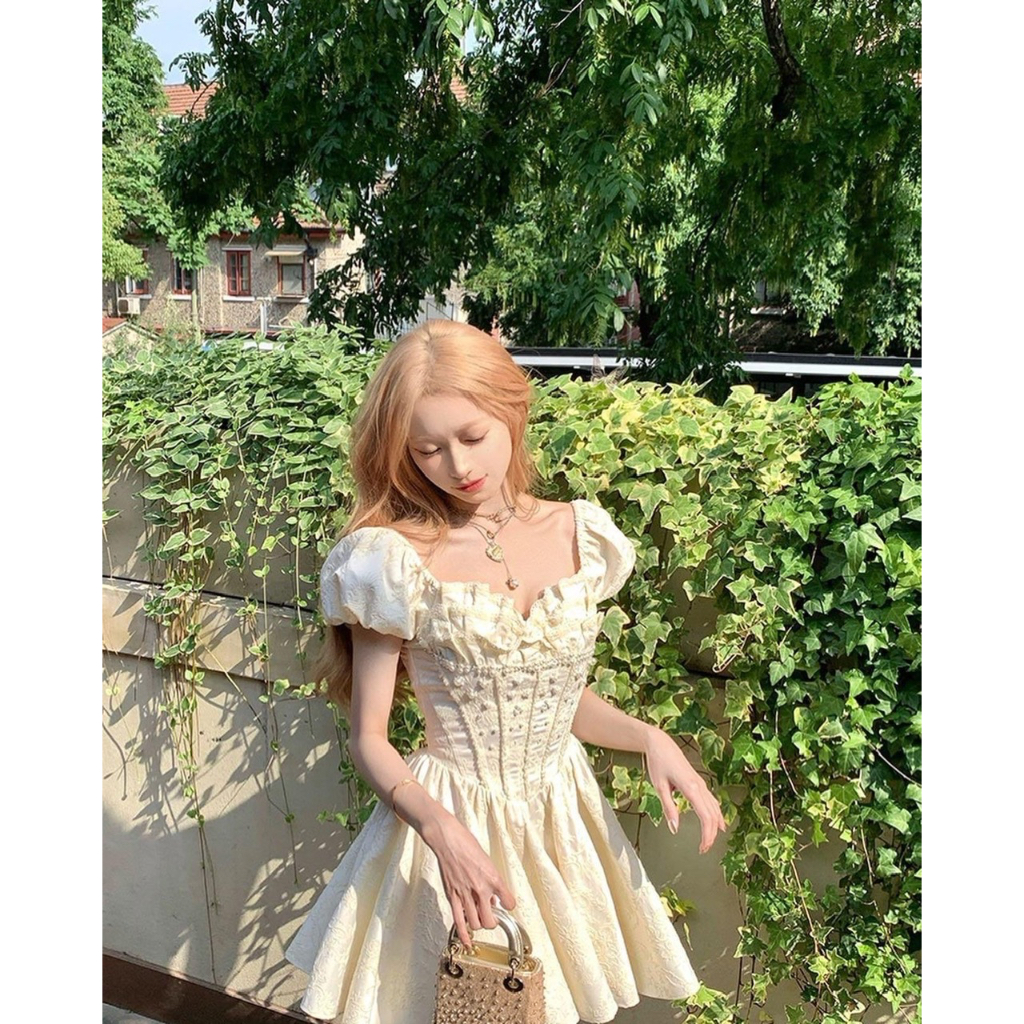 ĐẦM GẤM CỔ U ĐÍNH NGỌC