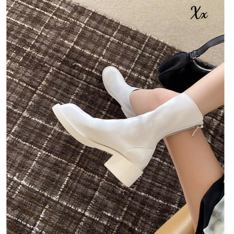 boot lửng hàng cao cấp full box ,đầy đủ túi giấy ,hàng da thật về full màu 👉🏾Size 35-38