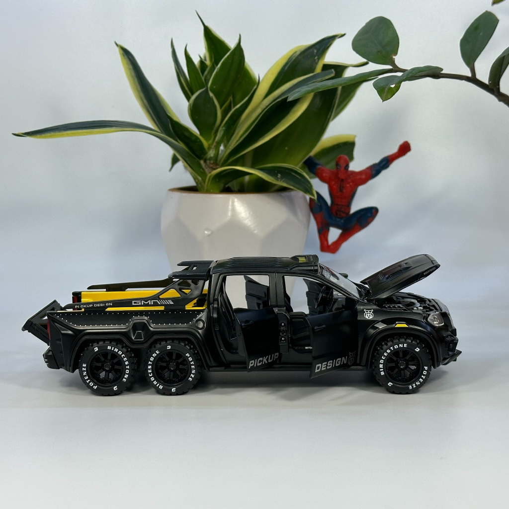 Mô hình xe bán tải Mercedes Benz Xclass 6x6 quái vật Off road cực ngầu
