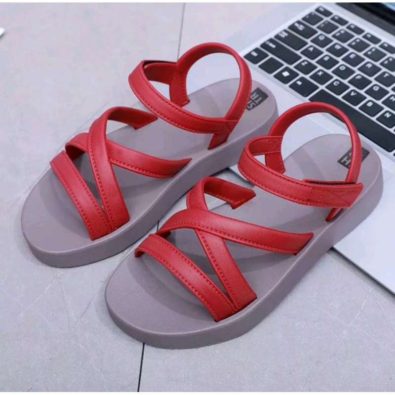 Giày sandal Nữ nhẹ, êm, bền, đẹp...