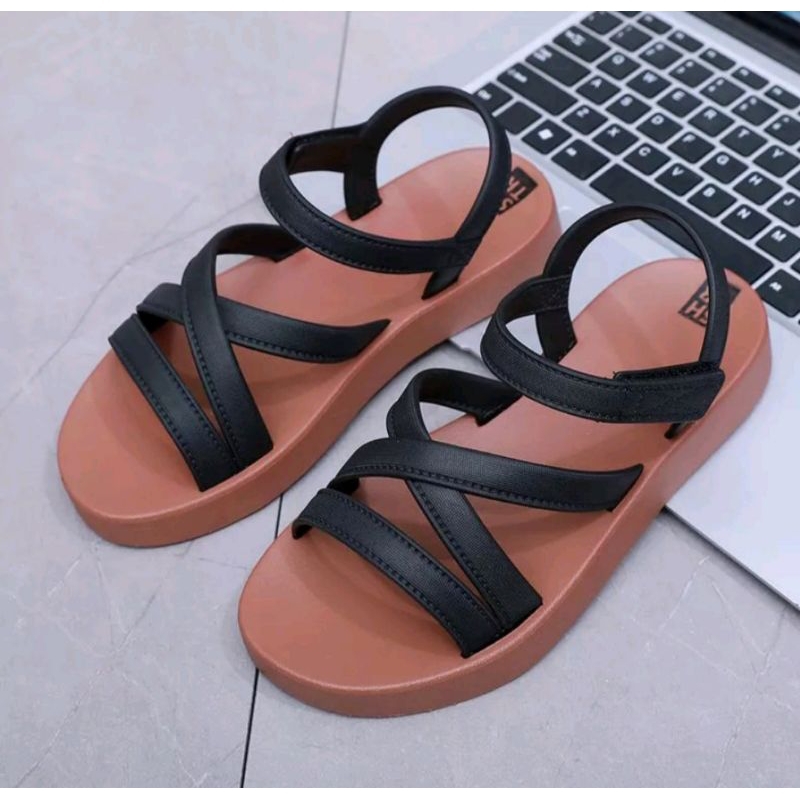 Giày sandal Nữ nhẹ, êm, bền, đẹp...