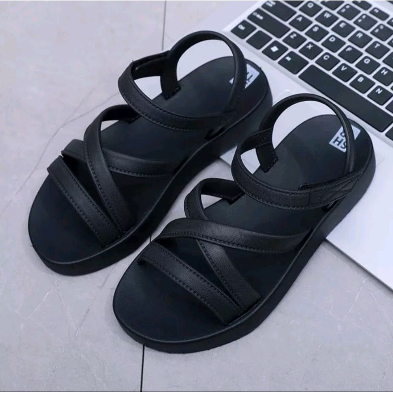Giày sandal Nữ nhẹ, êm, bền, đẹp...