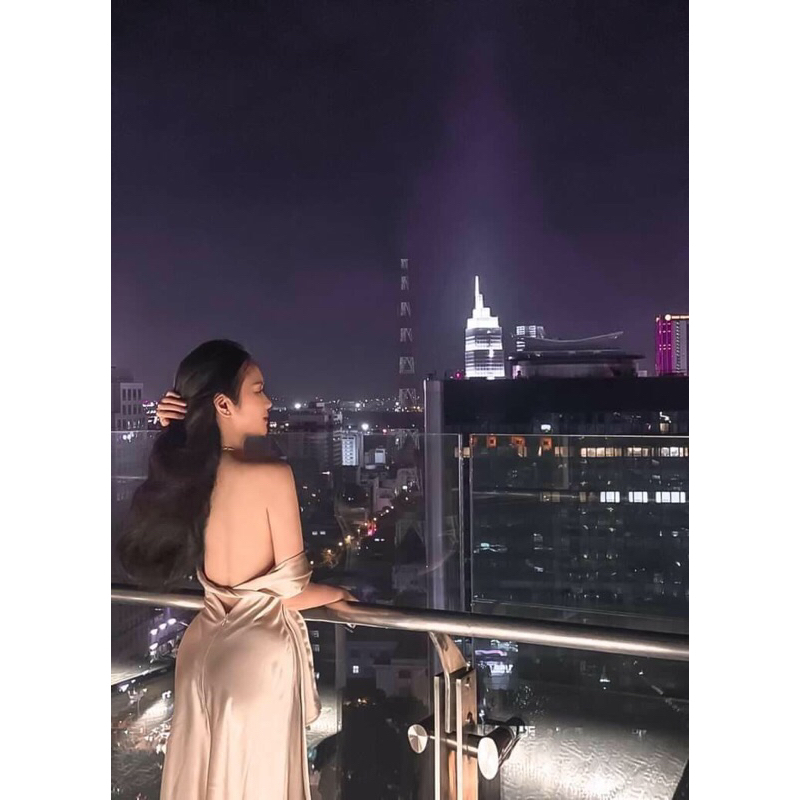 Đầm Lụa Nơ Hở Lưng V