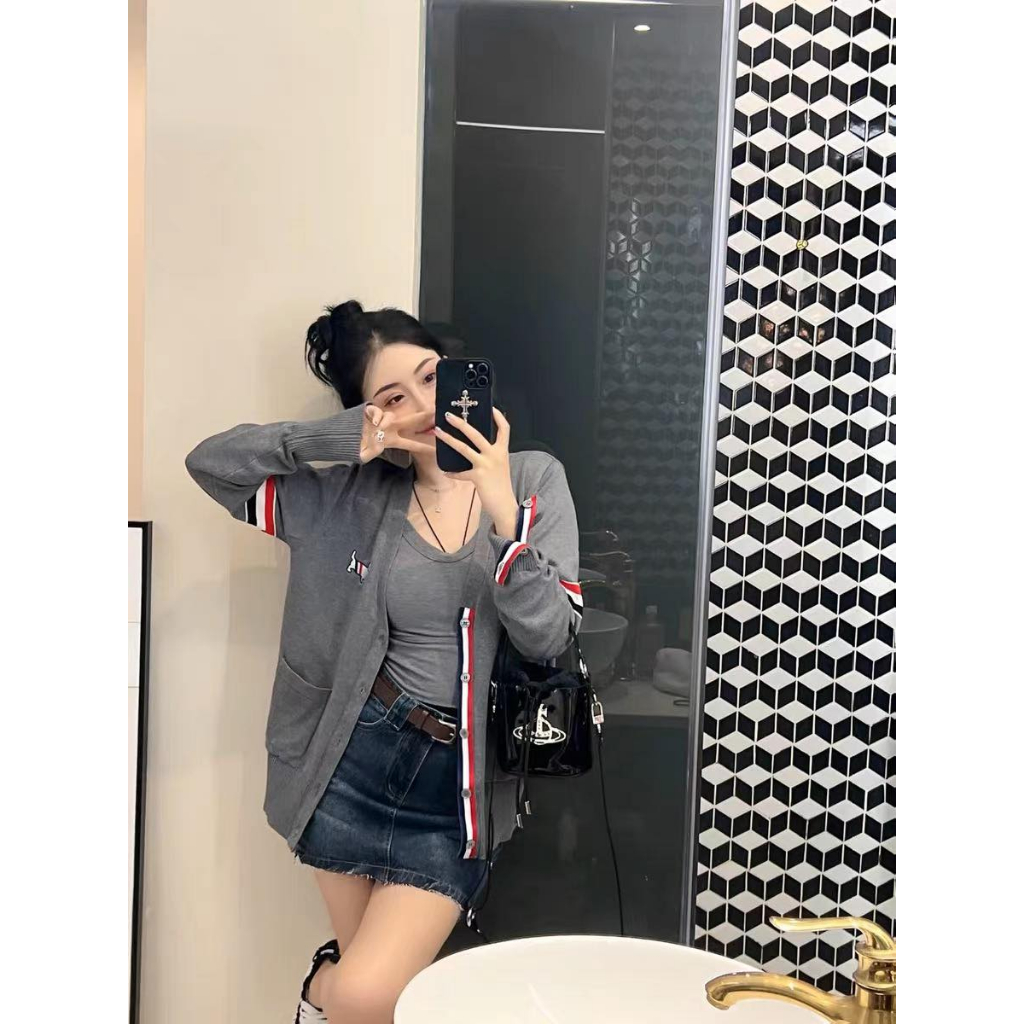 Áo Cardigan Họa Tiết Cún Con Dễ Thương💕Áo Khoác Ngoài Thom Vạch Tay Chất Len Dày Dặn