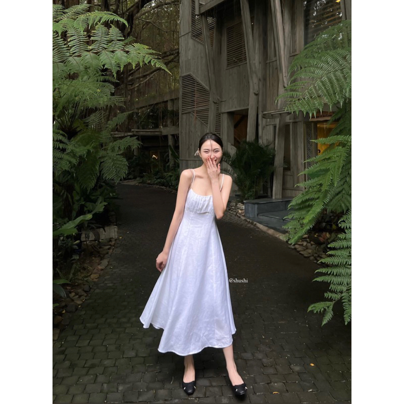 𝐖𝐚𝐯𝐢𝐞 𝐃𝐫𝐞𝐬𝐬 - Đầm Xếp Ngực Linen Tưng Cao Cấp