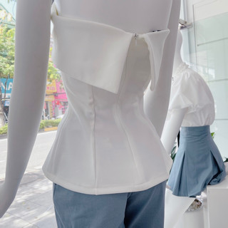[6SIX closet] Áo Maya cúp ngực xẻ bên