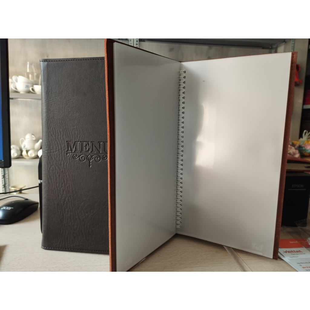 Quyển sổ Menu kích thước 17*31cm bìa da PVC loại 1 cao cấp 10 lá hoặc 20 lá dày - khắc logo lên bìa theo yêu cầu