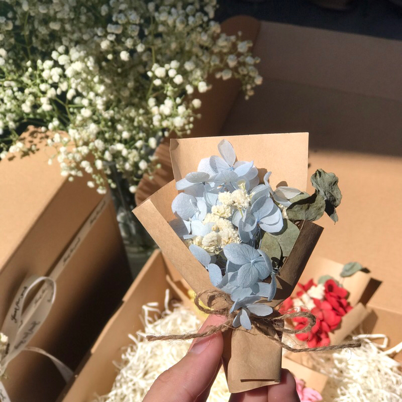 Bó hoa khô mini kraft trang trí hộp quà handmade by Mihalen