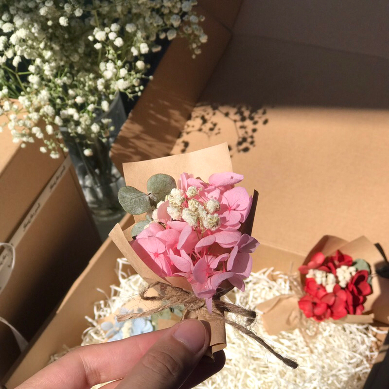 Bó hoa khô mini kraft trang trí hộp quà handmade by Mihalen