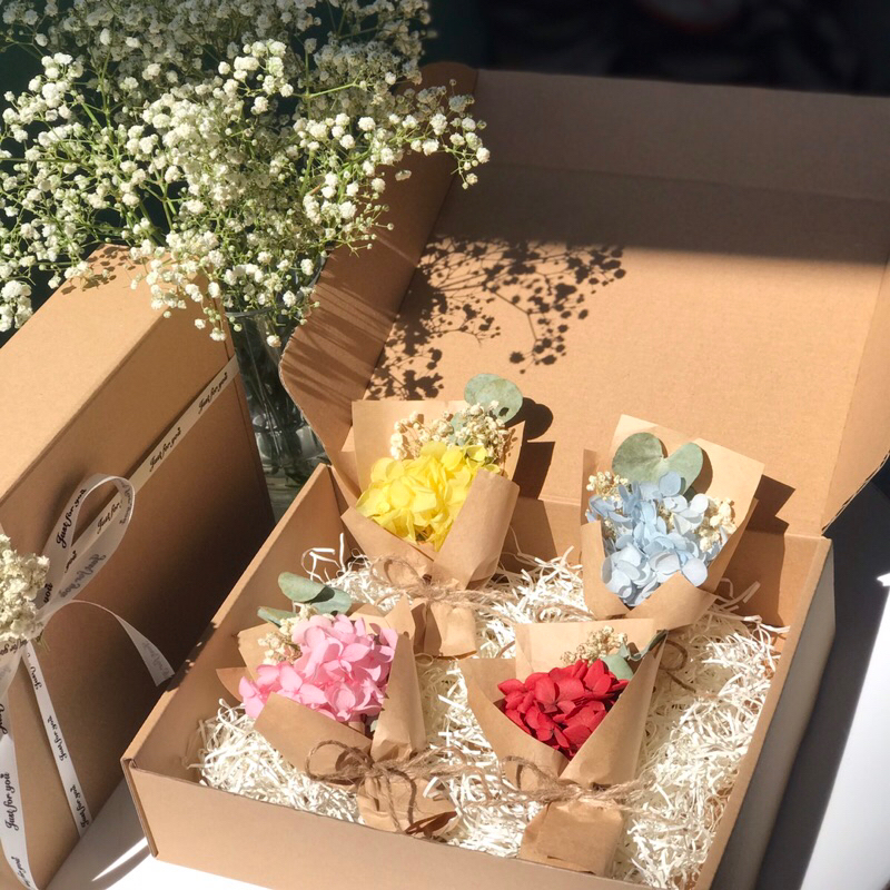 Bó hoa khô mini kraft trang trí hộp quà handmade by Mihalen