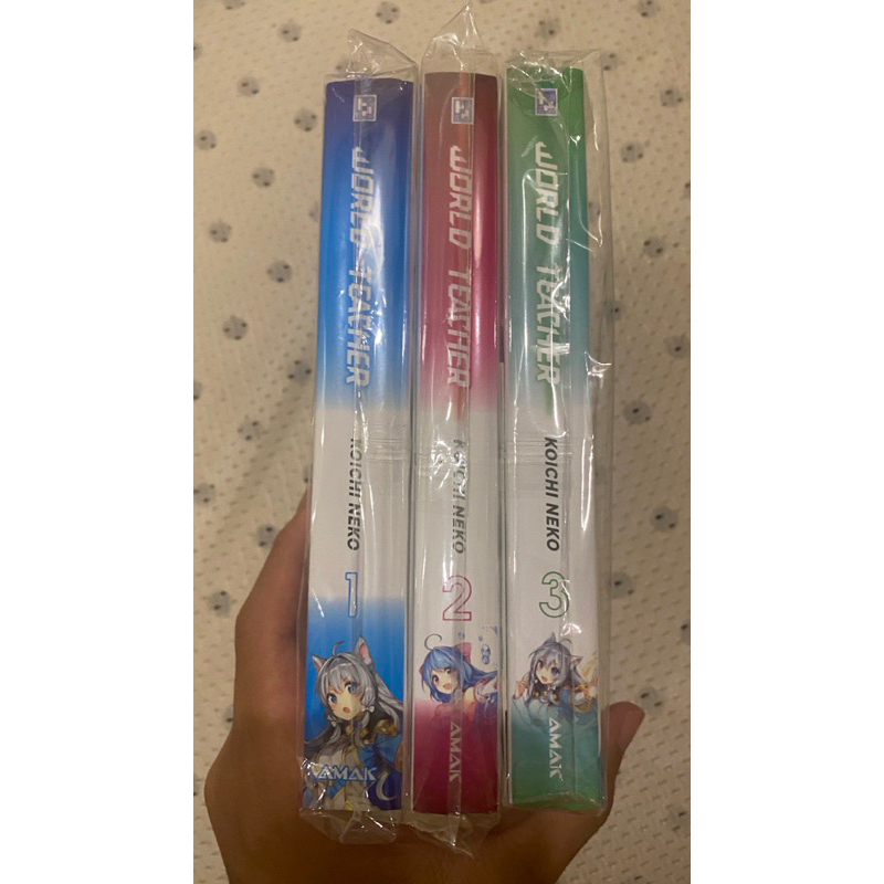 World Teacher 1-3 tặng kèm như hình