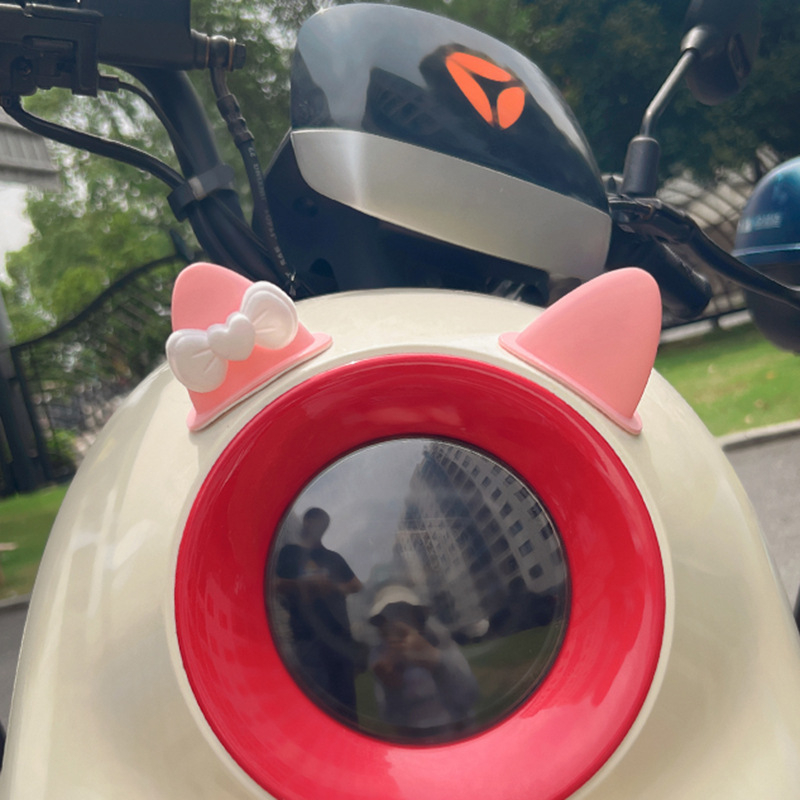 Tai mèo gắn mũ bảo hiểm siêu dễ thương phiên bản có 1 nơ. Đủ bộ 1 đôi tai mèo tặng kèm miếng dán 3M