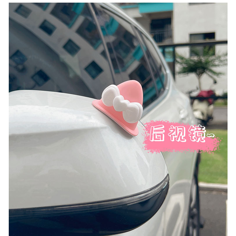 Tai mèo gắn mũ bảo hiểm siêu dễ thương phiên bản có 1 nơ. Đủ bộ 1 đôi tai mèo tặng kèm miếng dán 3M