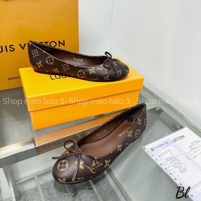 Giày búp bê lv mũi tròn nơ nhí ngang vân hoạ tiết đế bệt