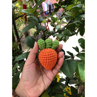 Móc khoá len thỏ / cà rốt