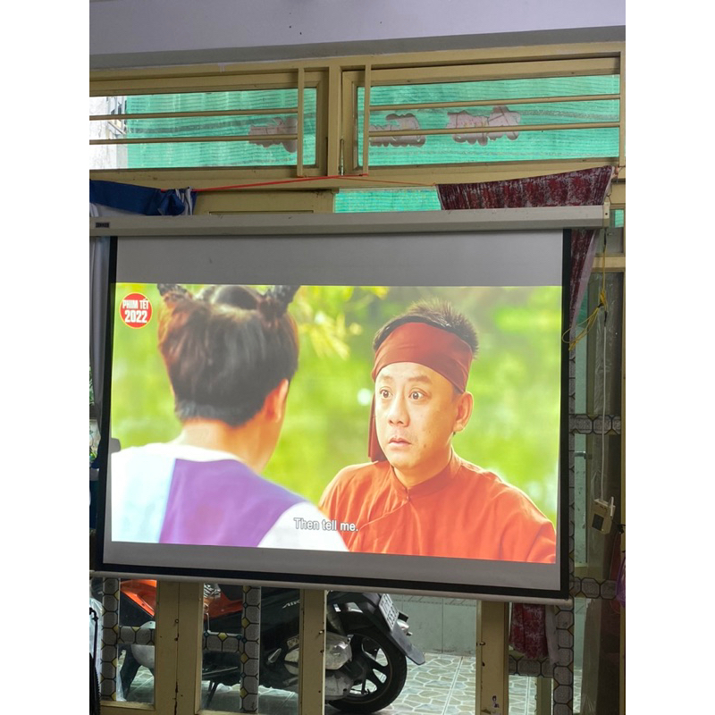 Máy chiếu hội trường lớn Panasonic PT-DZ680