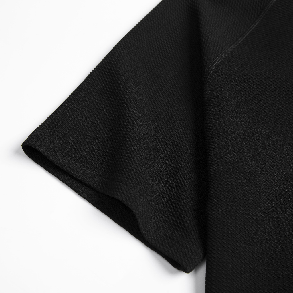 Áo thun cổ tròn Patch trẻ trung, thoải mái, năng động - FEAER