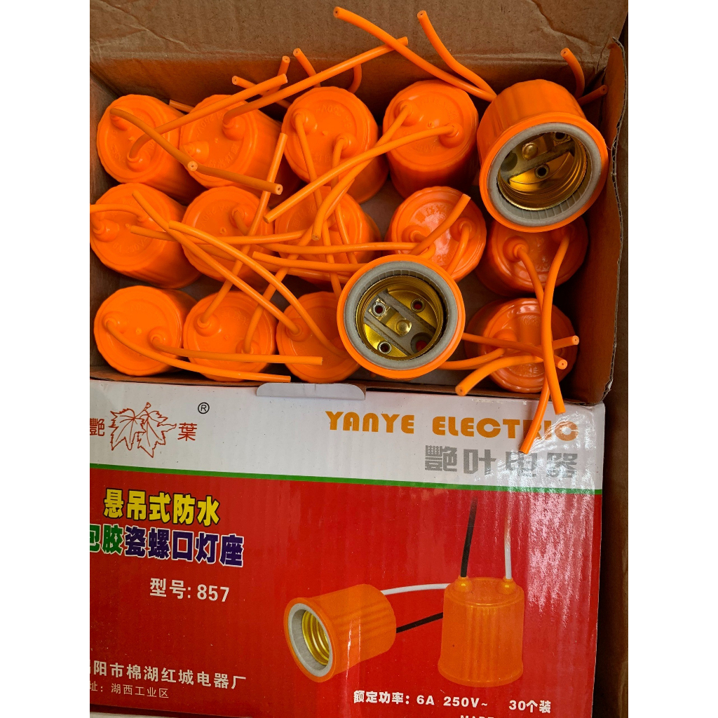 ĐUI SỨ CHỊU NHIỆT_ĐUÔI ĐÈN E27 KÍN NƯỚC LÕI SỨ CHỊU NHIỆT_HÀNG TỐT