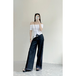 Áo Nữ Trễ Vai Vạt Xéo Hot Trend - LANA TOP - GOÛT DE JUN