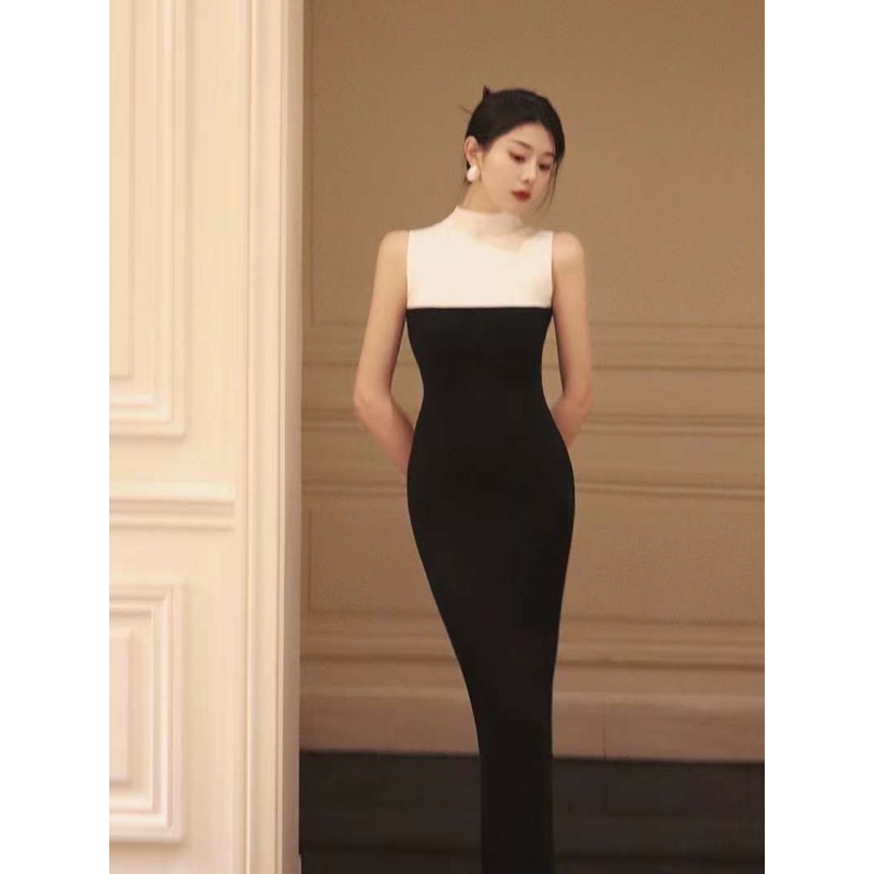 ( Ảnh thật ) 658 váy len mongtoghi body phối màu trắng đen